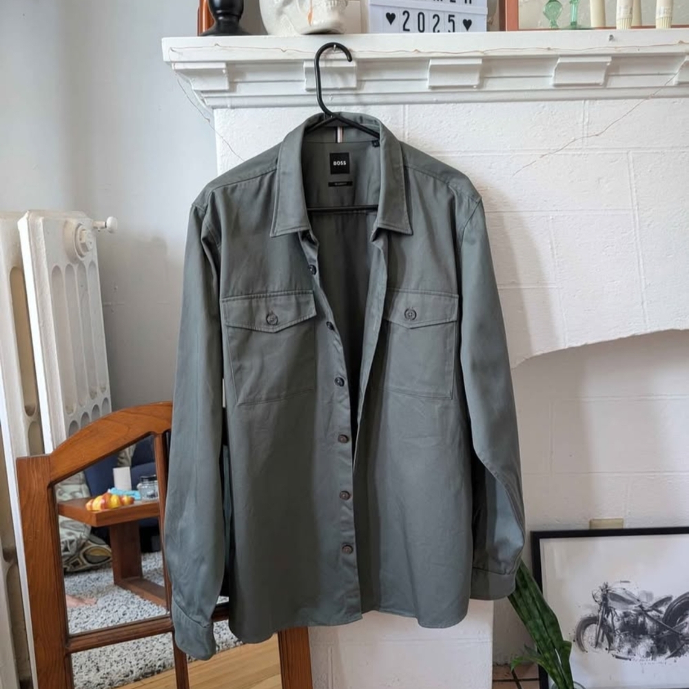 Boss Men's Army Green Overshirt